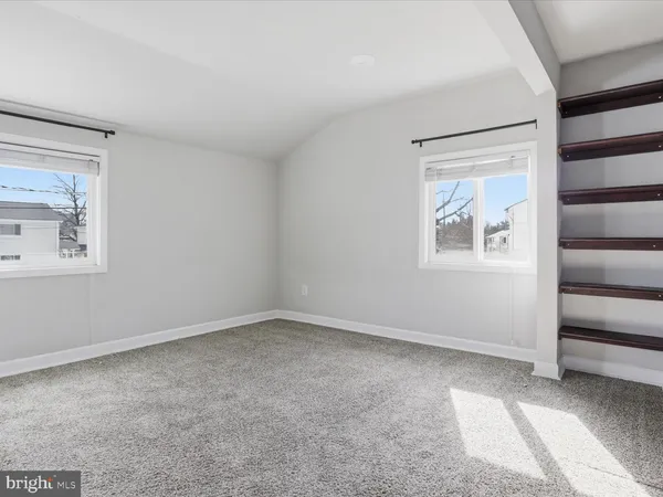 $2,400 | 5617 7th Place South, Arlington, VA 22204