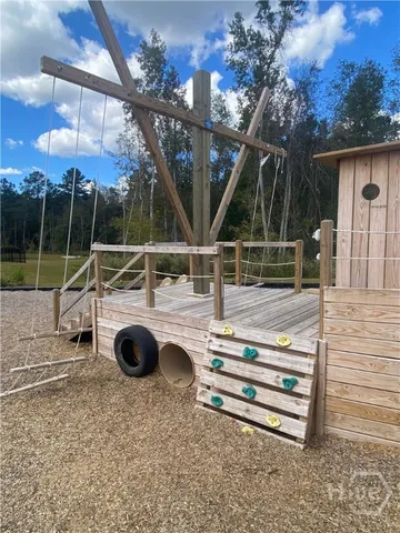 $2,300 | 403 Sea Breeze Drive, St. Simons Island, GA 31522