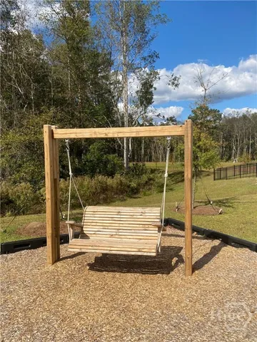 $2,300 | 403 Sea Breeze Drive, St. Simons Island, GA 31522