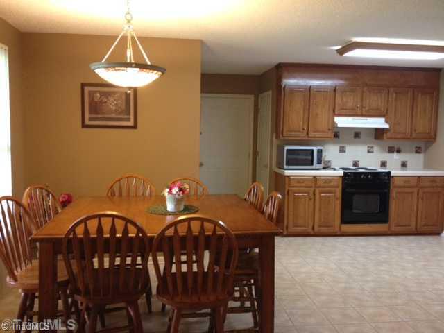 237 Troy McElrath Road Lexington, NC 27295 - Photo 4 of 15 Dining Room.