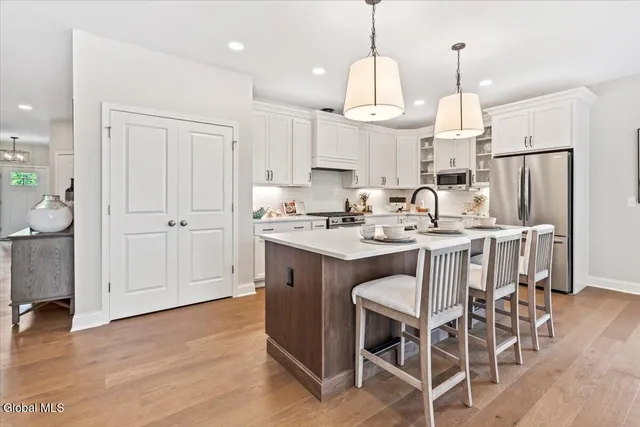 $798,000 | 12 Clover Leaf Drive, Halfmoon, NY 12065