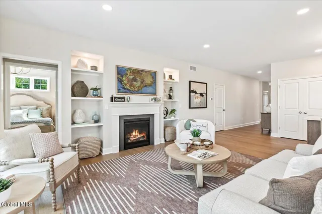 $798,000 | 12 Clover Leaf Drive, Halfmoon, NY 12065