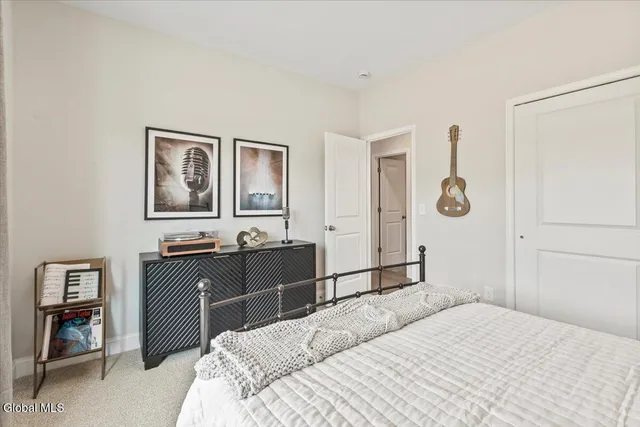 $798,000 | 12 Clover Leaf Drive, Halfmoon, NY 12065