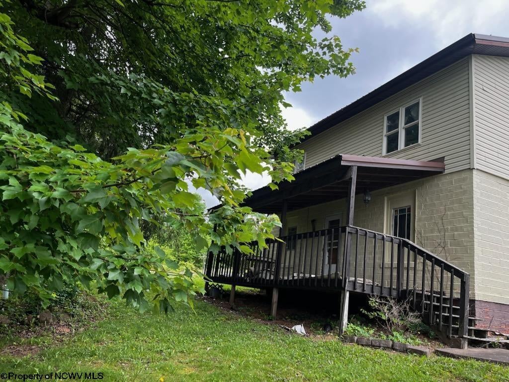 698 Clarksburg Road Buckhannon, WV 26201 - Photo 3 of 32 Gallery Image 3
