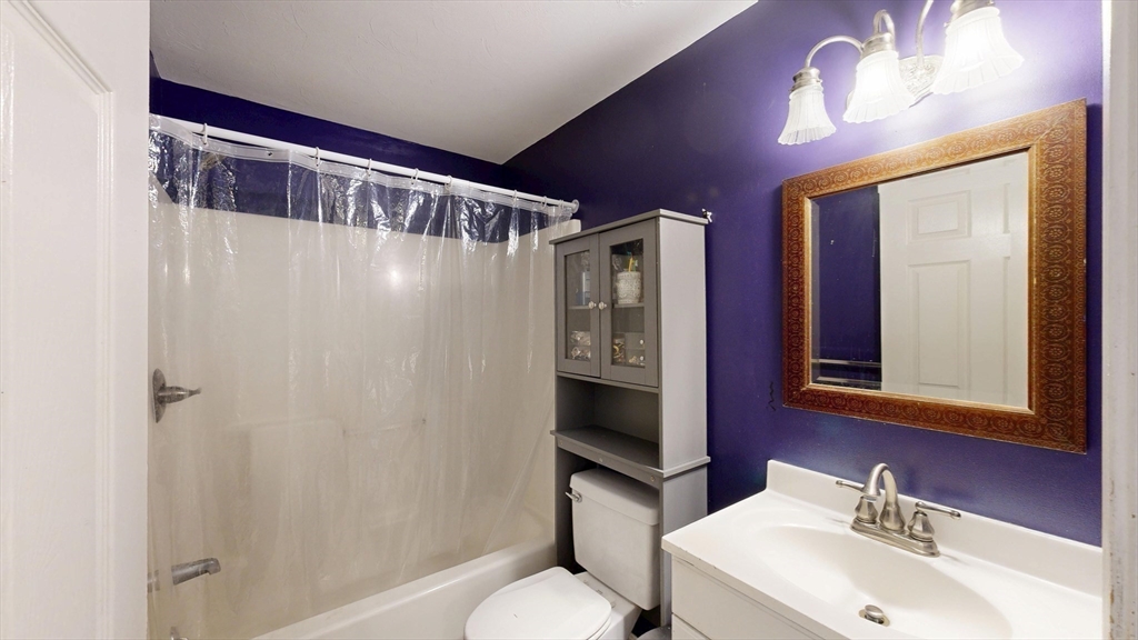 360 Littleton Road, Unit E5 Chelmsford, MA 01824 - Photo 19 of 39 Gallery Image 19