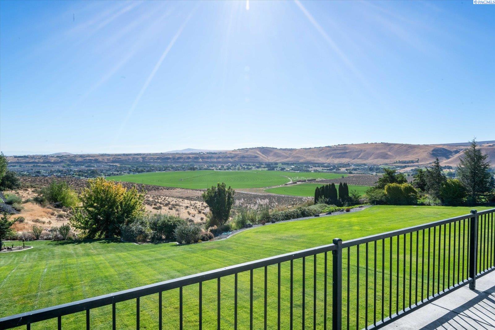 17538 South Fairview Loop Kennewick, WA 99338 - Photo 26 of 47 Gallery Image 26