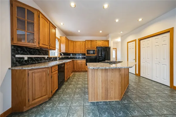 $495,500 | 20 Chelsea Drive, Horseheads, NY 14845