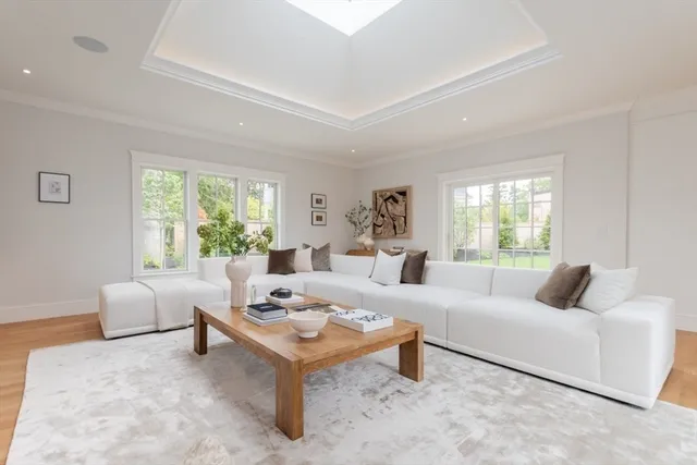 $2,748,000 | 17 Lasell Street, Newton, MA 02466