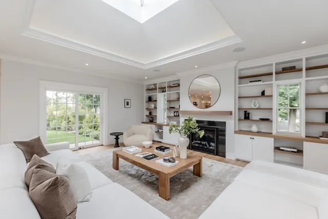 $2,748,000 | 17 Lasell Street, Newton, MA 02466