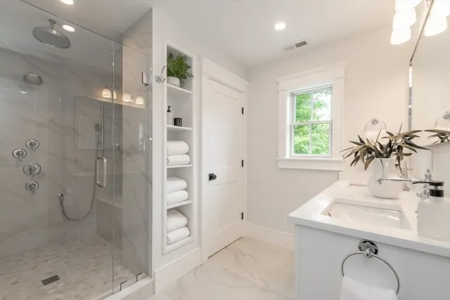 $2,748,000 | 17 Lasell Street, Newton, MA 02466