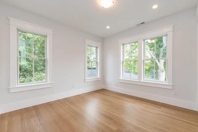 $2,748,000 | 17 Lasell Street, Newton, MA 02466