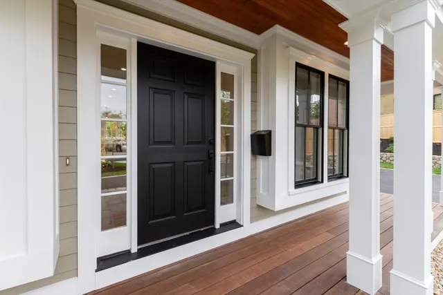 $2,748,000 | 17 Lasell Street, Newton, MA 02466