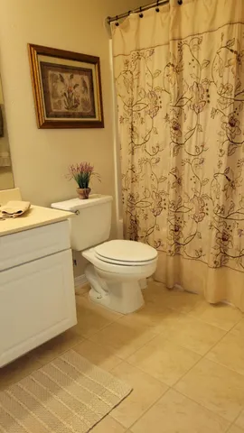 $2,300 | 4270 Calinda Lane, Unit 357, Niceville, FL 32578