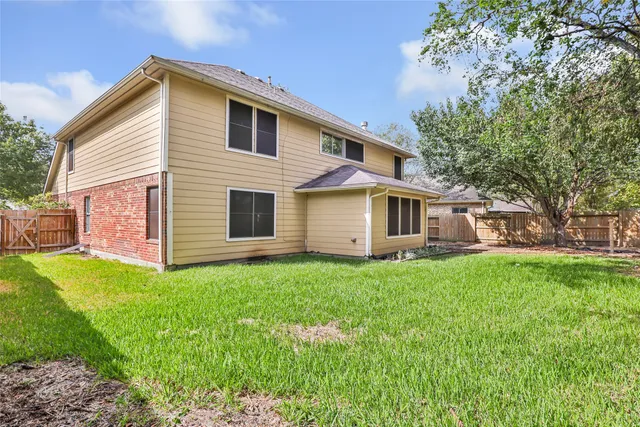 $279,900 | 19226 Pinewood Mist Lane, Humble, TX 77346