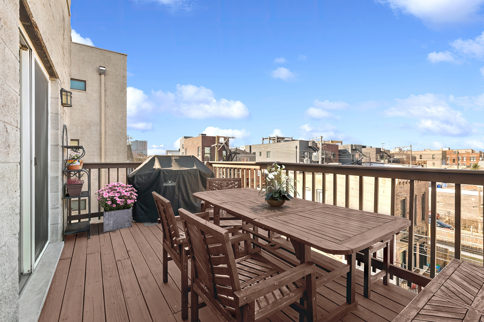 632 North Racine Avenue, Unit 3S Chicago, IL 60642 - Photo 31 of 36 Gallery Image 31