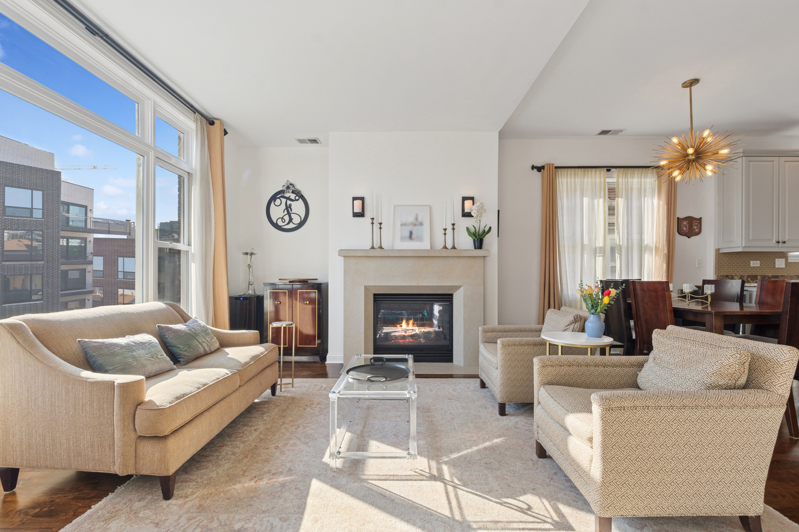 632 North Racine Avenue, Unit 3S Chicago, IL 60642 - Photo 4 of 36 Gallery Image 4