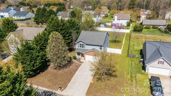 $339,900 | 917 Poplar Forest Ridge, Clover, SC 29710