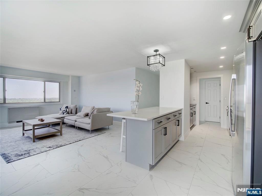 377 South Harrison Street, Unit 17FF East Orange, NJ 07018 - Photo 5 of 15