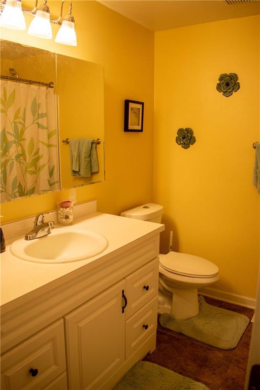 95 Phillips Lane McKees Rocks, PA 15136 - Photo 14 of 25 Gallery Image 14
