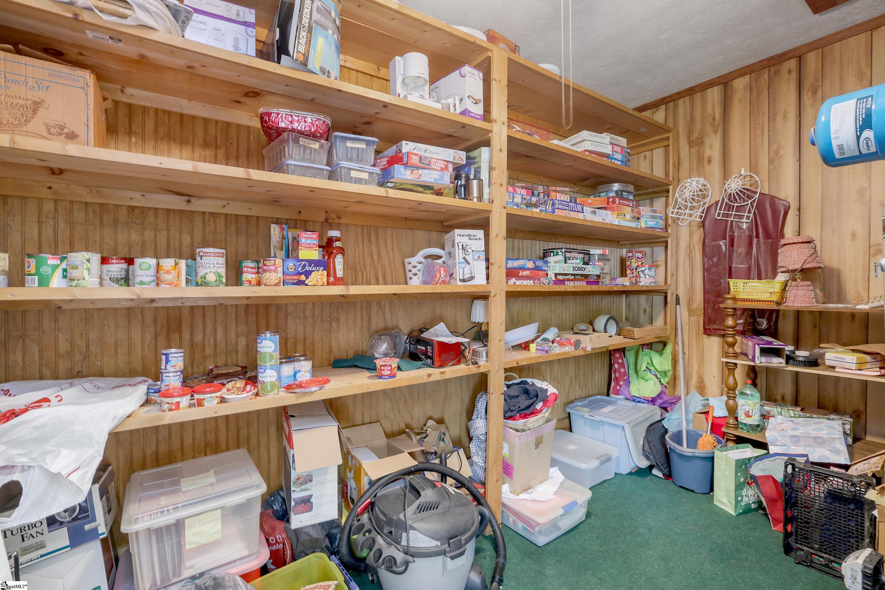 102 Rutledge Avenue Greenville, SC 29617 - Photo 13 of 24 Gallery Image 13