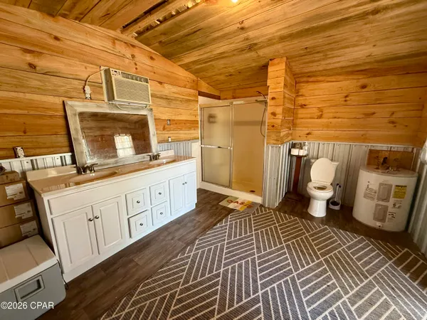 $185,000 | 3903 Stewart Lake Road, Chipley, FL 32428