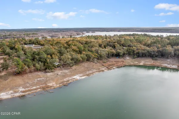 $185,000 | 3903 Stewart Lake Road, Chipley, FL 32428