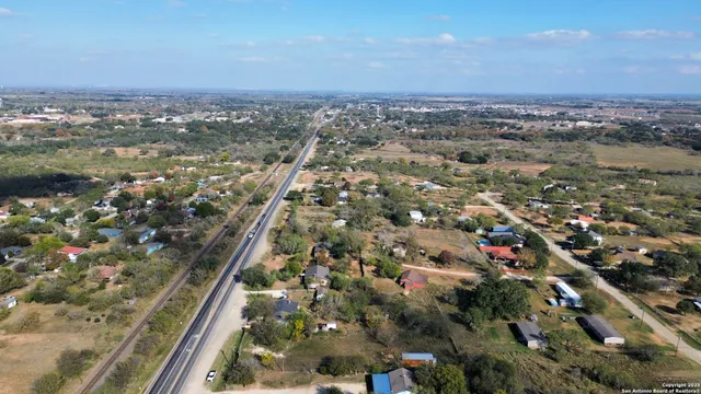 $175,000 | 3948 Highway 132, Lytle, TX 78052