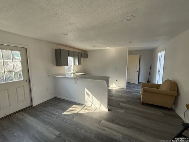 $175,000 | 3948 Highway 132, Lytle, TX 78052