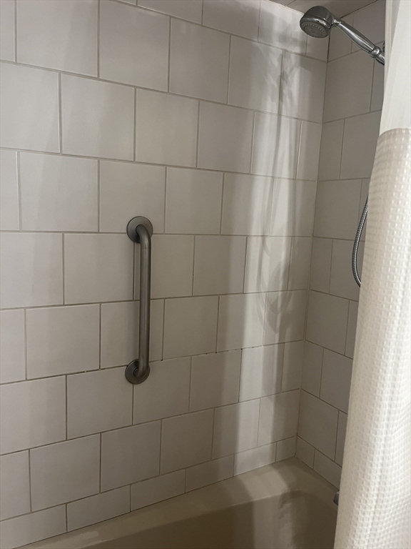 1004 Paradise Road, Unit PHB Swampscott, MA 01907 - Photo 19 of 21