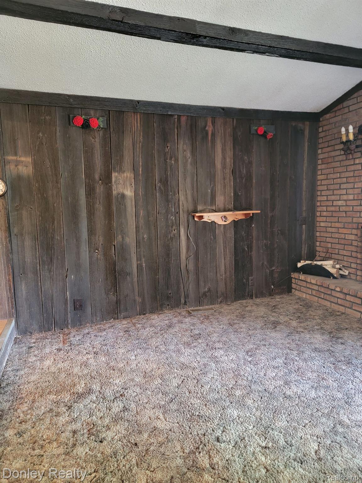 9910 Sharp Road Clifford, MI 48727 - Photo 11 of 42 Gallery Image 11