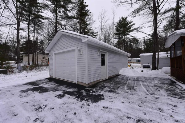 $180,000 | 167 Blake Hill Road, Conway, NH 03813