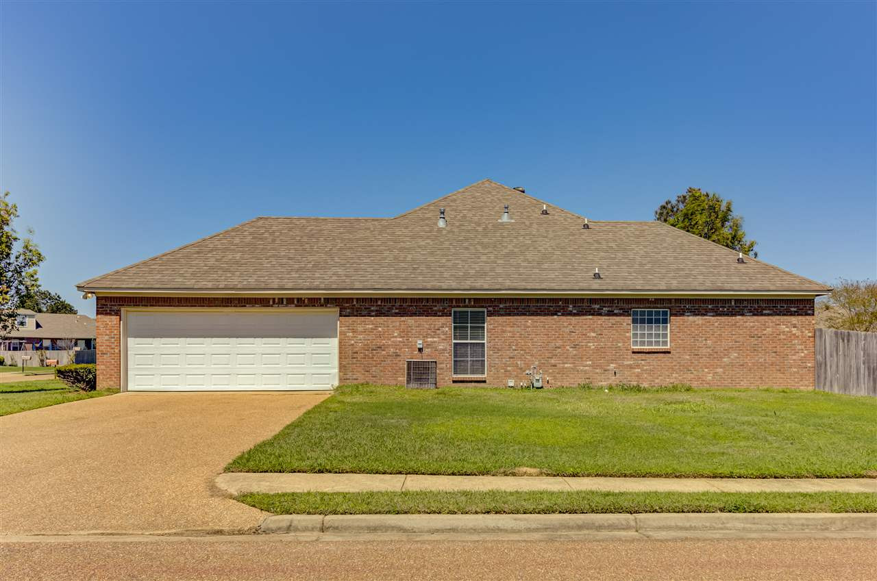 140 Ridgefield Drive Madison, MS 39110 - Photo 3 of 31 Photo 3