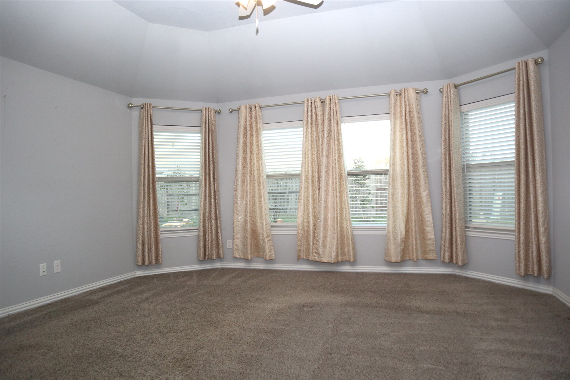 4553 New Country Drive Spring, TX 77386 - Photo 17 of 36