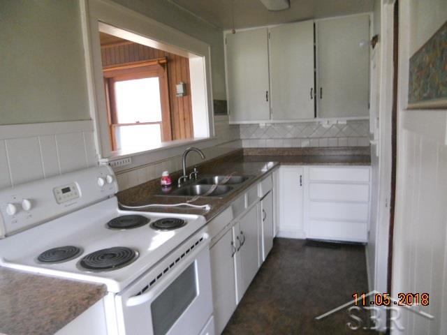 3960 Smiths Crossing Road Freeland, MI 48623 - Photo 2 of 28 31366537-1.JPG