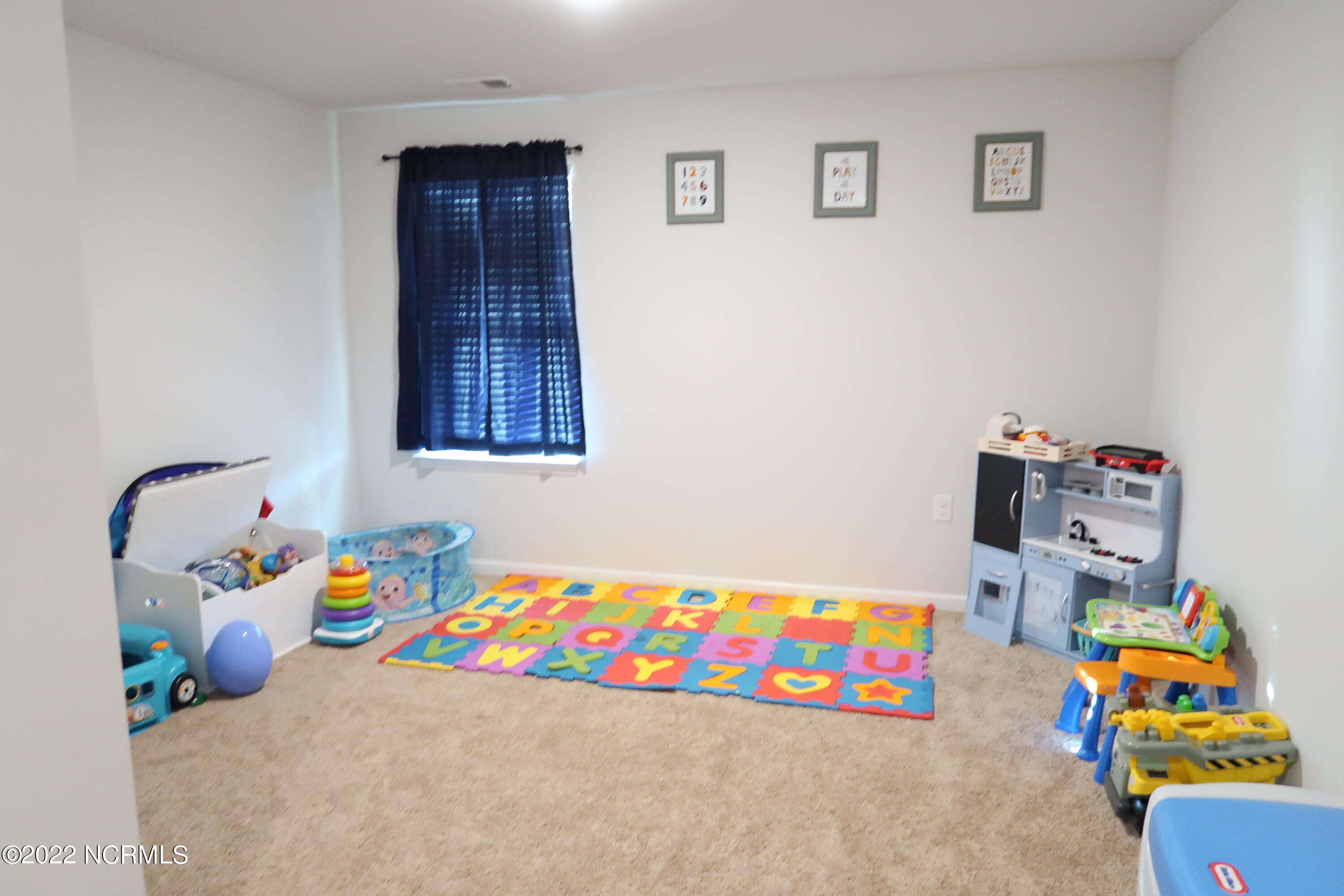 418 Frida Road New Bern, NC 28560 - Photo 20 of 36 Upstairs Loft