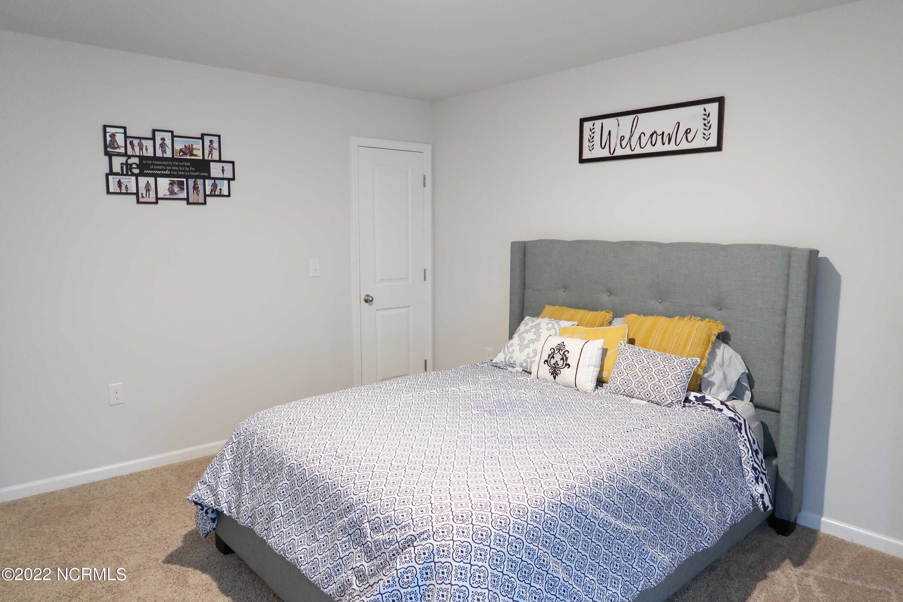418 Frida Road New Bern, NC 28560 - Photo 27 of 36 Bedroom 2