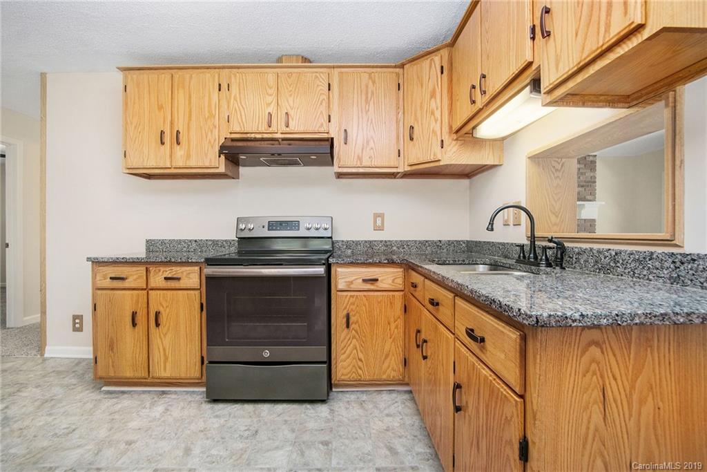 115 Lafayette Road Stanley, NC 28164 - Photo 8 of 15 Gallery Image 8