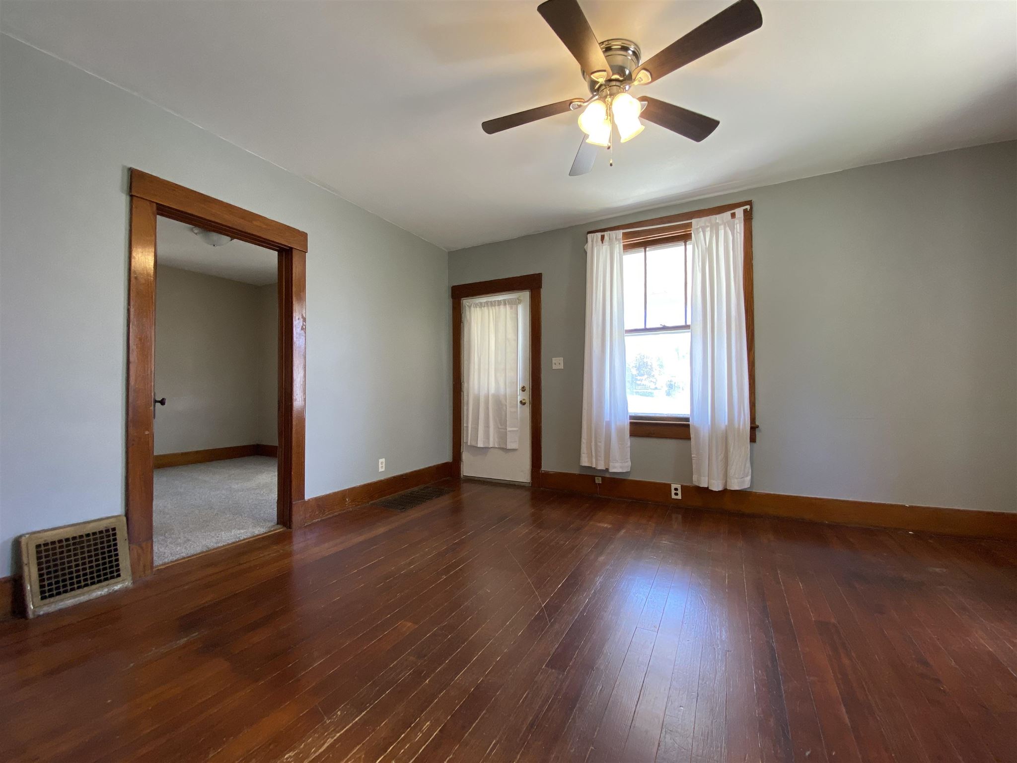 2708 Lower Huntington Road Fort Wayne, IN 46809 - Photo 4 of 24
