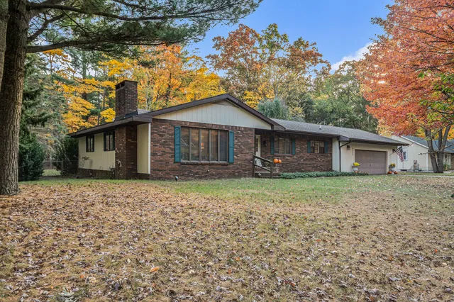 $399,000 | 6035 West Trails End Road, Ludington, MI 49431