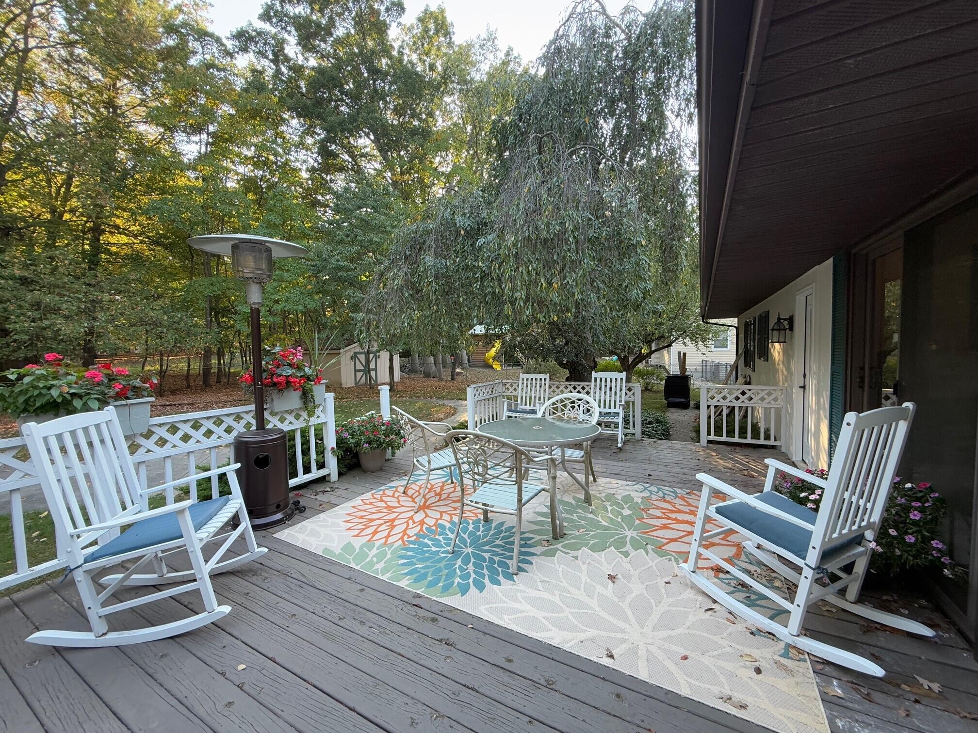 6035 West Trails End Road Ludington, MI 49431 - Photo 2 of 37 Large Back Deck