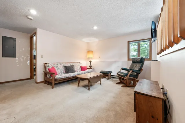 $389,900 | 19 Marsden Drive, Bartlett, NH 03838