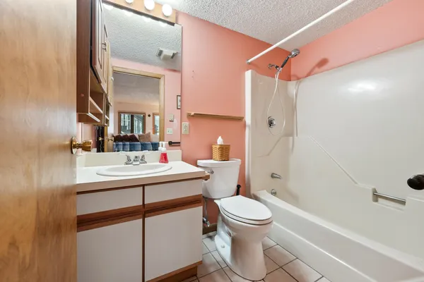 $389,900 | 19 Marsden Drive, Bartlett, NH 03838