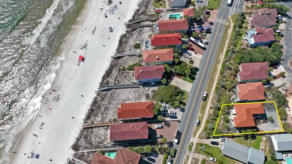$2,150,000 | 411 La Valencia Circle, Panama City Beach, FL 32413