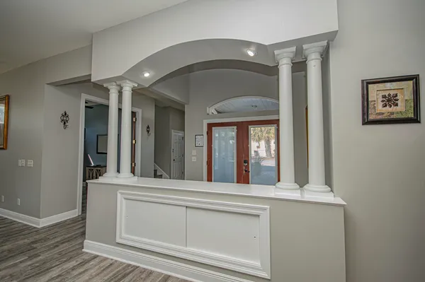 $2,150,000 | 411 La Valencia Circle, Panama City Beach, FL 32413