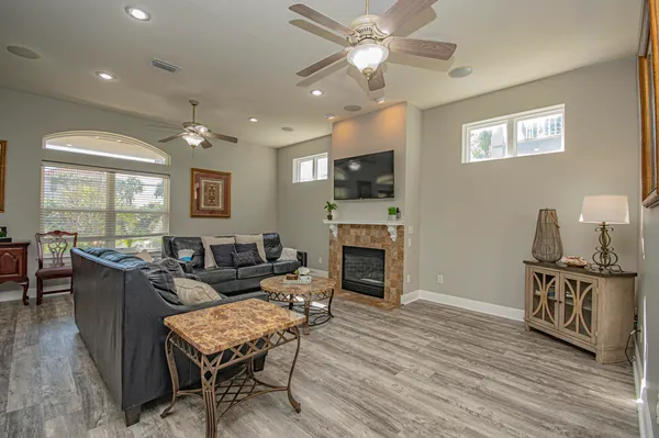 $2,150,000 | 411 La Valencia Circle, Panama City Beach, FL 32413