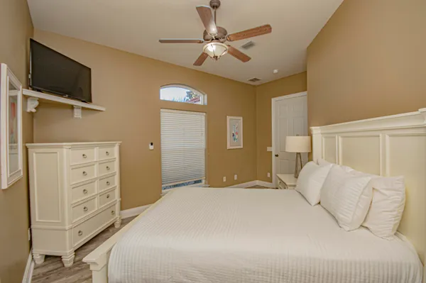 $2,150,000 | 411 La Valencia Circle, Panama City Beach, FL 32413