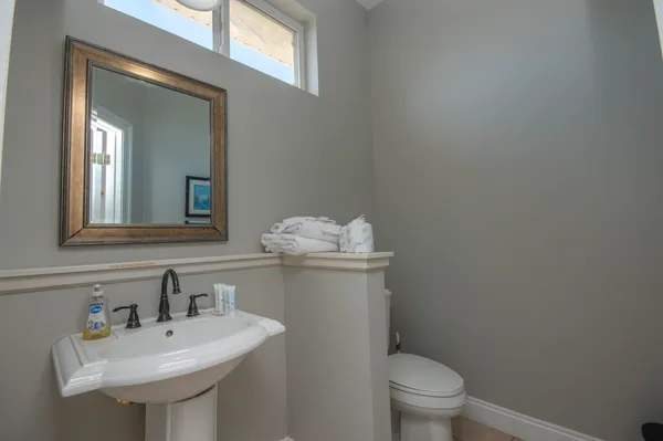 $2,150,000 | 411 La Valencia Circle, Panama City Beach, FL 32413