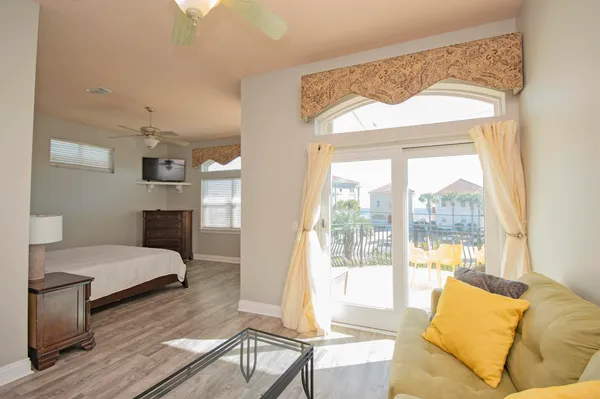 $2,150,000 | 411 La Valencia Circle, Panama City Beach, FL 32413