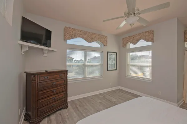 $2,150,000 | 411 La Valencia Circle, Panama City Beach, FL 32413