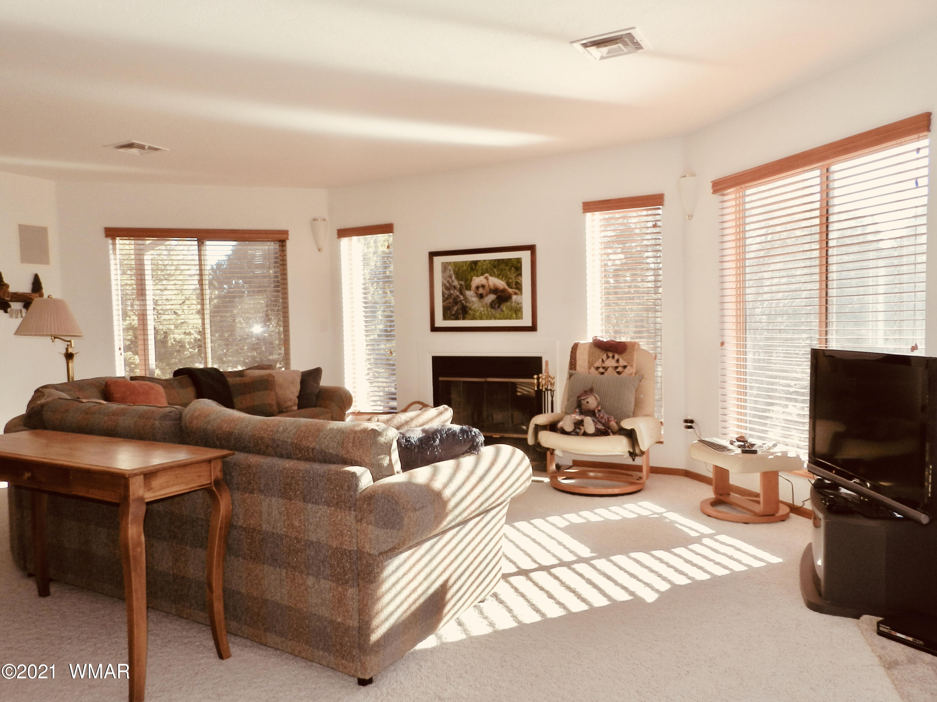 2752 Apollo Circle Overgaard, AZ 85933 - Photo 12 of 41 Gallery Image 12
